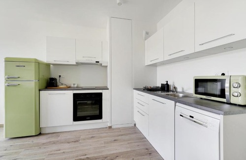 Viroflay Apartment | La Résidence Alpha Viroflay 302 - Duplex 2 chambres - 5 pers