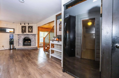 Frazee House | Lake 7 Nordic Escape | Sauna, Hot Tub