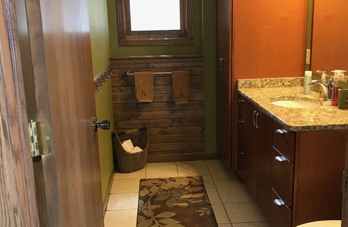 Nekoosa Cabin | Lake Cabin Year Round. Close to Sand Valley Golf Course.