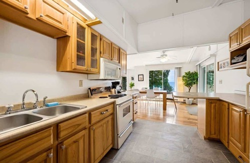 Jacksonport Cabin | Lake Michigan Cabin · Private Shoreline