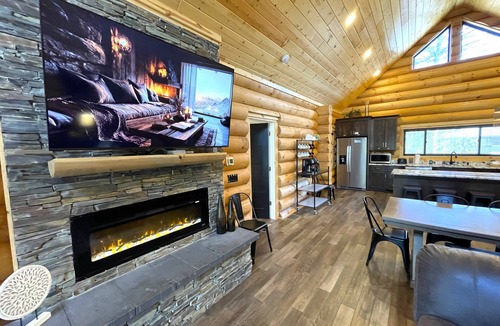 Spring Brook House | Lake Shore Lodge @ Spring Brook Resort