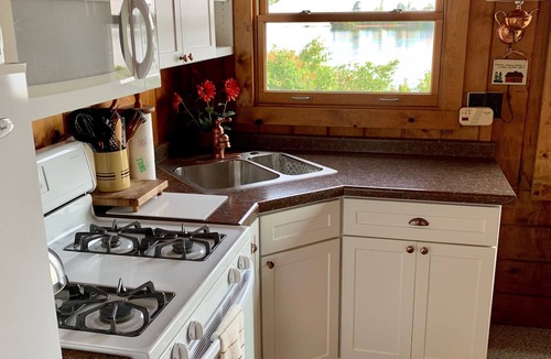 Copper Harbor Cottage | Lake Superior 2 BR Cottage In Copper Harbor Michigan