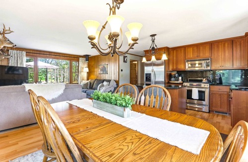 Nekoosa Cabin | Lakefront Cabin · Hot Tub · Dock & Bar Lounge