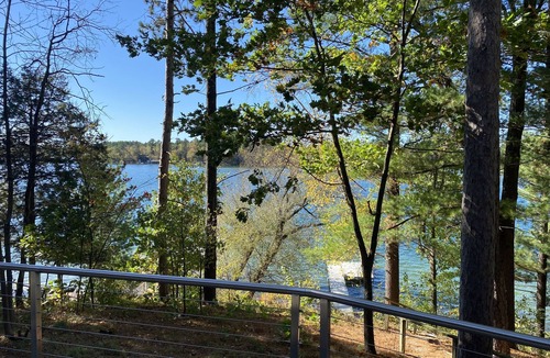 King Cottage | Lakefront Cottage - Chain O'Lakes, Sunset Lake