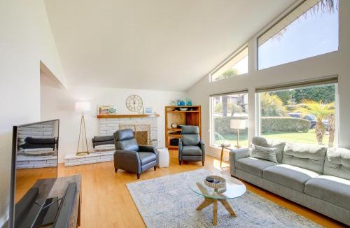 Pismo Beach House | Lakefront Grover Beach Home ~ Walk to Ocean!