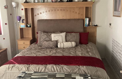 Glenhaven Bed & Breakfast | Lakefront nook
