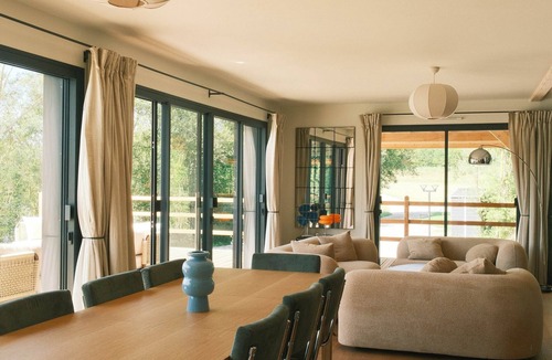 Gamaches Ski Chalet | Lakeside group home 12p, Canadian nature spirit with leisure facilities