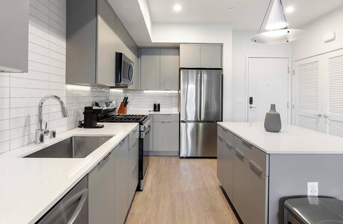 Rhodes Ranch Apartment | Landing | Amazing 1BD, Pool, Gym