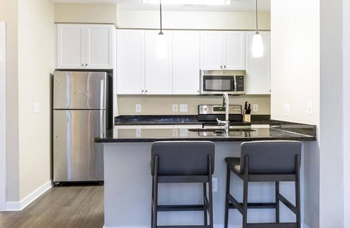 Montpelier Apartment | Landing at Avalon Laurel - 1 Bedroom in Downtown Laurel