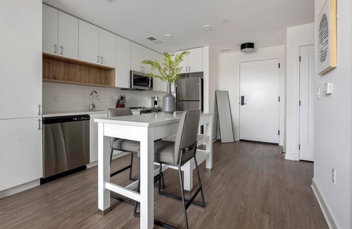 Old Town West Apartment | Landing | Chic 1BD, Clubhouse, Gym