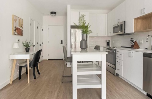 Old Town West Apartment | Landing | Chic 1BD, Courtyard, Clubhouse