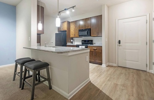 Manassas Park Apartment | Landing | Incredible 1BD, Gym, Pool