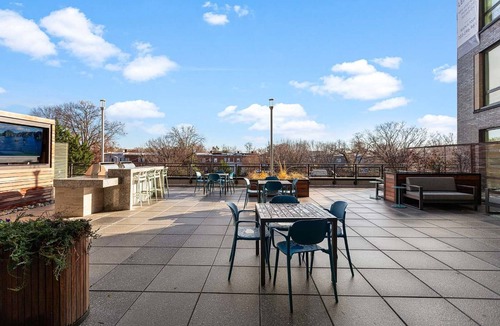 Old Town West Apartment | Landing | Stylish 1BD, Clubhouse, Gym