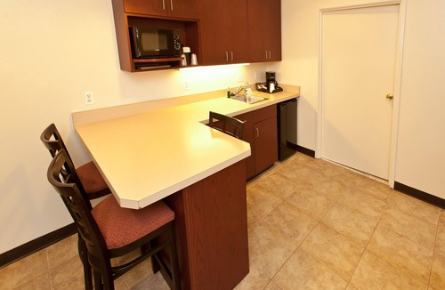 Fort Irwin Hotel | Landmark Inn Fort Irwin