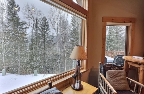 Lutsen House | Large 5BR Ski-In/Ski-Out | Sauna | Sleeps 12