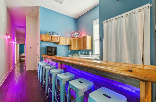 Saint Claude House | Large Group Bywater House