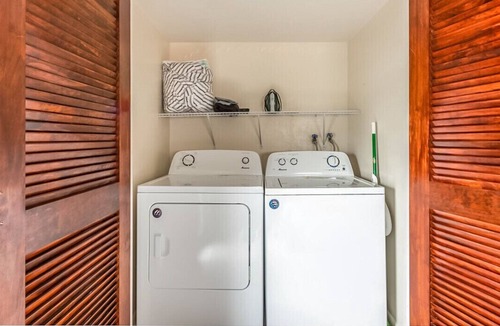 Saint Claude House | Large Private 3BD New Orleans Home 2.2 Miles From French Quarter & Bourbon St.
