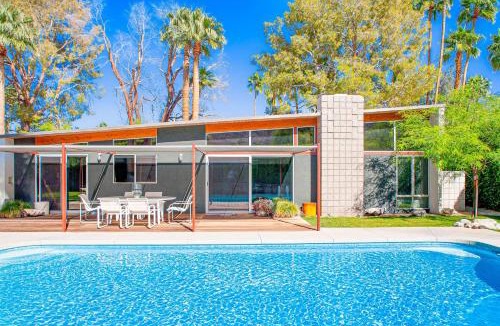 Vista Las Palmas House | Las Palmas Monte Vista