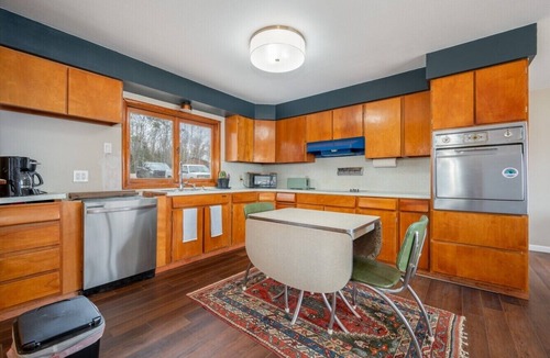 Bovey Cabin | Lawrence Lake Lookout | 3 Bed, 2 Bath Cabin | Dock, Paddleboat, Screened Porch