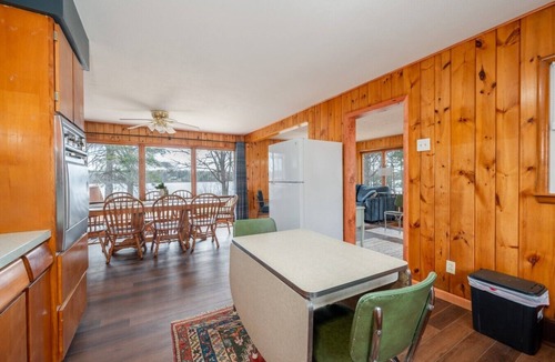 Bovey Cabin | Lawrence Lake Lookout | 3 Bed, 2 Bath Cabin | Dock, Paddleboat, Screened Porch