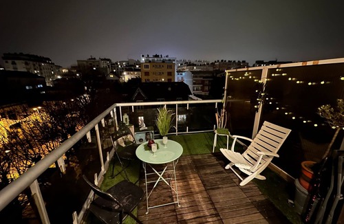 Nogent-sur-Marne Apartment | Le Balcon Boheme - Proche de Paris et des parcs d'attractions
