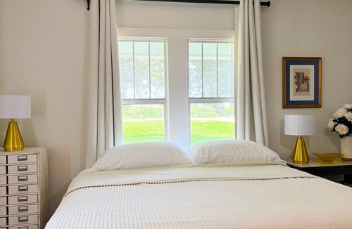 Lafayette House | Le Barn Rouge Bed & Breakfast A Country Living Home in Acadiana