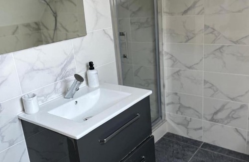 Precy-sur-Marne House | Le Clos de Précy Calme et jardin Proche Disneyland 11 pers