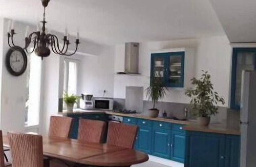 Montge-en-Goele Villa | Le Clos des Deux Manoirs - Charming B&B with Jacuzzi & Private Suites