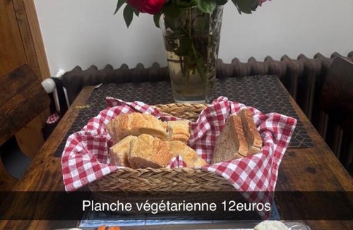 Epieds Apartment | Le Merisier