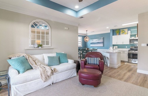 Biloxi Villa | Legacy Villa 2303 - beautiful 1 bedroom 1 bath condo - beachside neighborhood