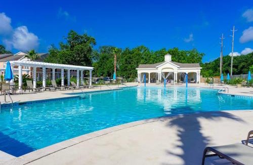 Gulfport House | Legacy Villa 602 - 3 bedroom 2 bath condo - quiet beachside neighborhood