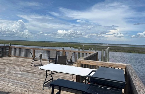 Gautier House | Legend Oaks Room 6 over the water
