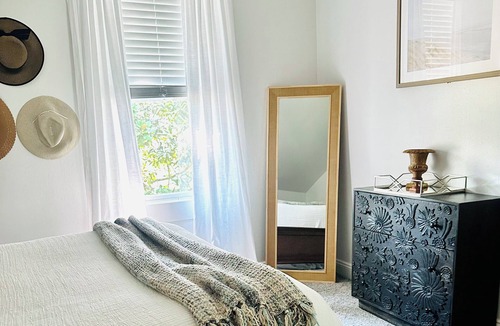 Biloxi Hotel | Lemongrass Loft at The Mockingbird Inn Boutique Hotel