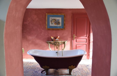 Montherlant Bed & Breakfast | Les Roses de Montherlant