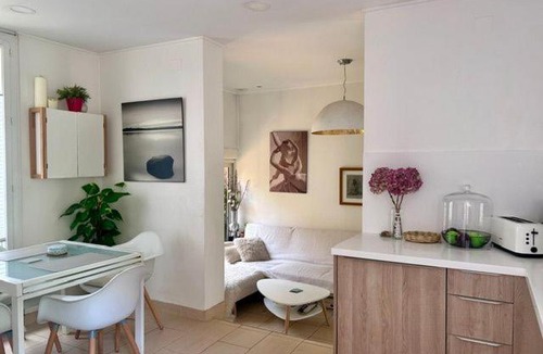 Vanves Bed & Breakfast | Les Suites de Vanves - Parc des expositions Porte de Versailles