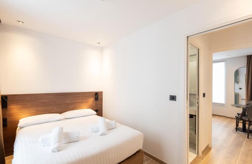 Grenelle Hotel | Les Suites Tour Eiffel