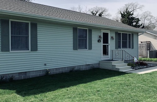 Lewes House | Lewes Beach home, 3 BR, 2 baths 6 min to beaches! Bike trail @ entry to block