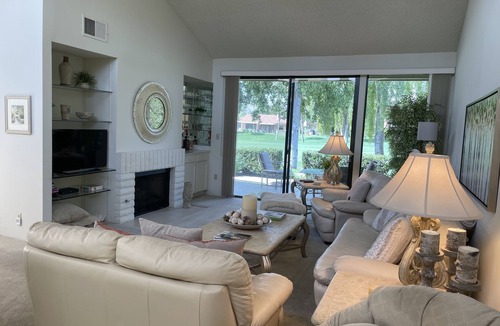 Palm Desert Condo | Light and Bright, 2 bed, 2 bath condo on the west 8th fairway at Monterey CC