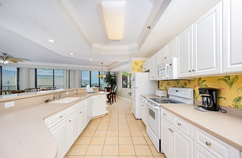 Orange Beach Condo | Lighthouse On The Bay 2413 3 Bedroom Condo