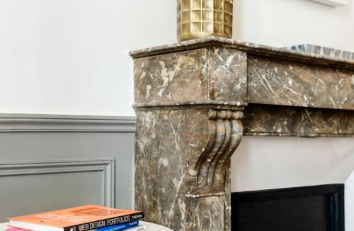 Saint-Vincent-de-Paul Apartment | LivinParis - Luxury 3 & AC 4 Bedrooms Montmartre I