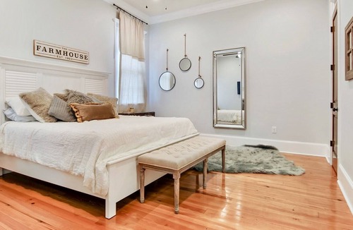 Saint Claude House | LOCATION! 2 miles to the quarter GORGEOUS
