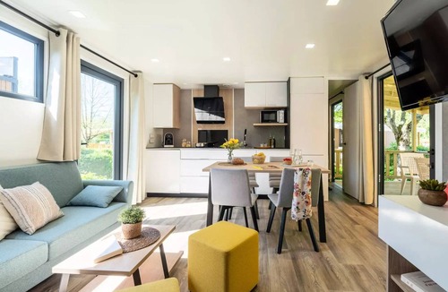 Crecy-la-Chapelle House | LODGE TWIN - 6 CH- 2 SDB 6 persons
