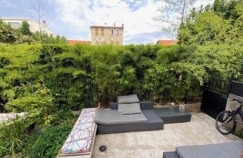 Vanves Apartment | Loft spirit with garden