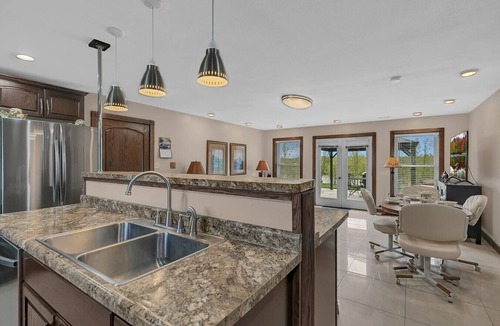 Underwood House | Long Lake Retreat w Boat, Kayaks & Fire Pit!