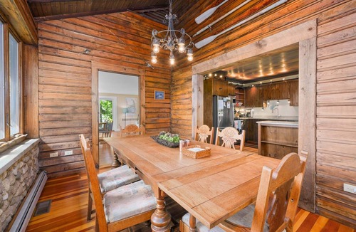 Northwest Harwich House | Long Pond Escape—Decks, Kayaks & Fishing