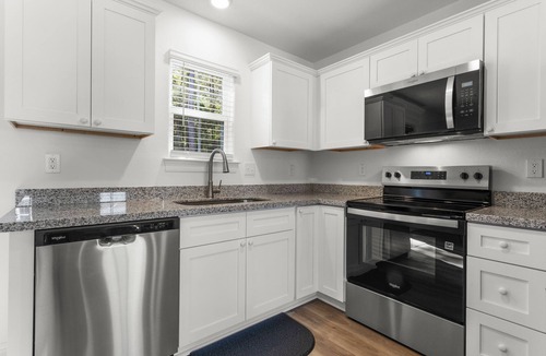 Gulfport House | Look No Further.New Modern House near military bases, shopping, and beaches