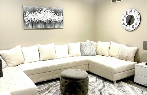 Vineland House | Lovely 3-bedroom townhome with AC in Vineland near lake