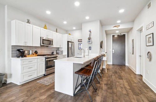 Bywater Condo | Lovely Condo in the Bywater. Great Nola Location!