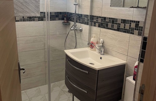 Louvres Apartment | Lovely, cosy apartment with garden and king-size bed, near airport.