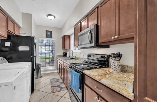 Highlands - Perkins Apartment | LSU Tiger Den - Close to LSU Campus